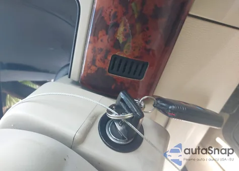 2004 Lincoln Navigator из США, поврежденный, VIN 5LMFU27R14LJ35208